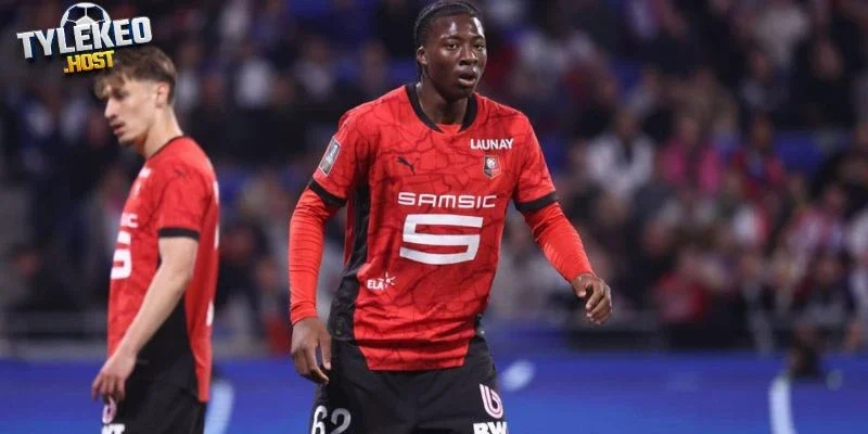 MU đón Mohamed Kader Meite là tin gây xôn xao