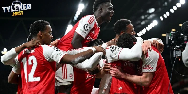 Arsenal giữ chân 2 trụ cột, MU tranh Yiren Kyi cùng 3 ông lớn