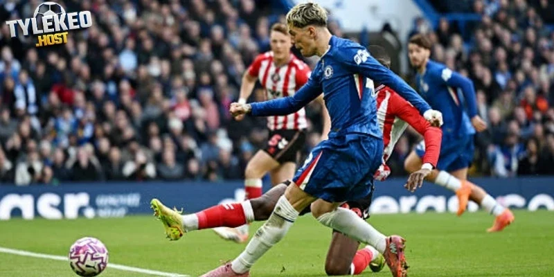 Những khiếm khuyết của tài năng Garnacho